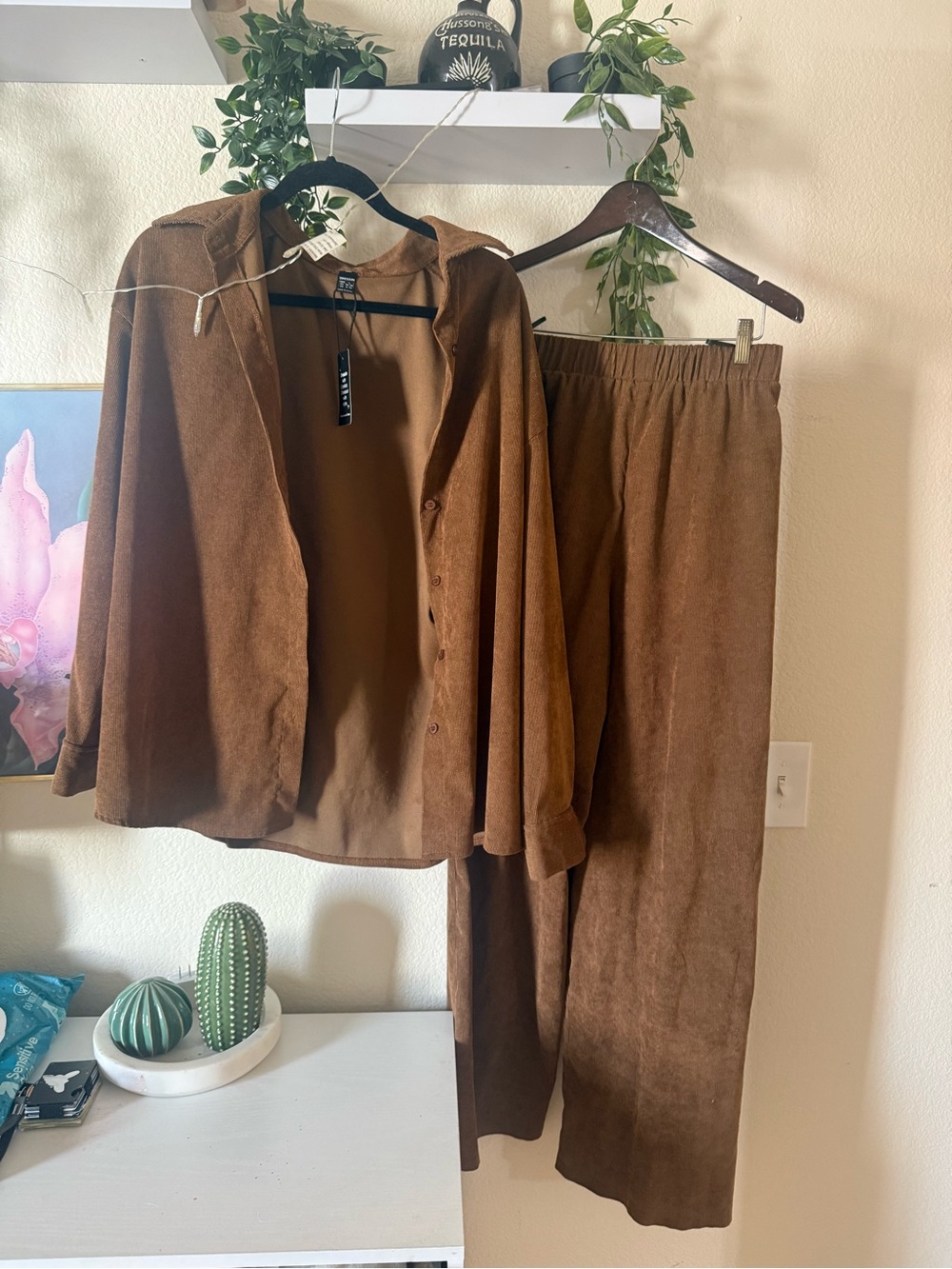 NWT Dressin Brown Button Shirt & Wide-Leg Pants Set